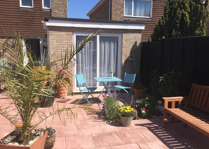 Basingstoke En Suite Room In Garden Annex