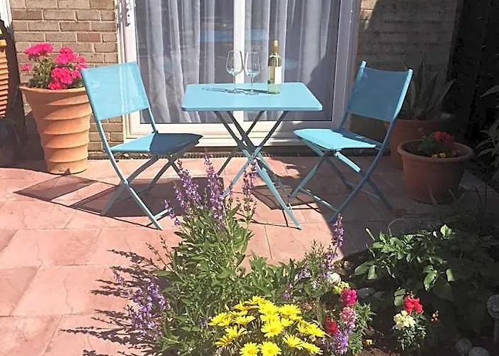 Basingstoke En Suite Room In Garden Annex